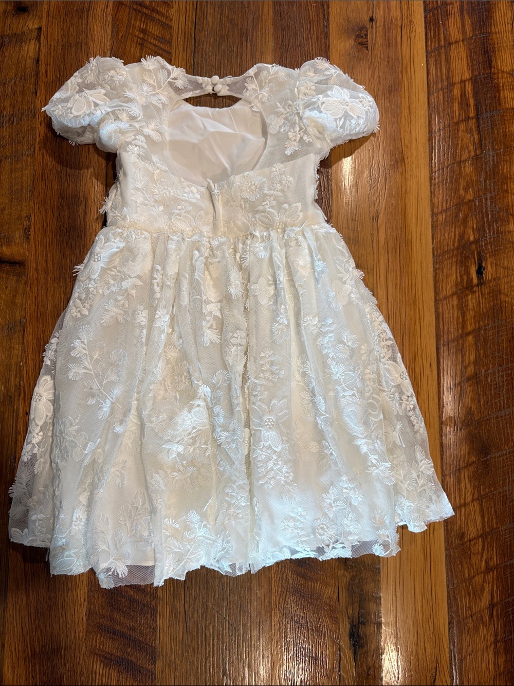 White Lace Puff-Sleeve Flower Girls' Dress - Picture 3 of 5